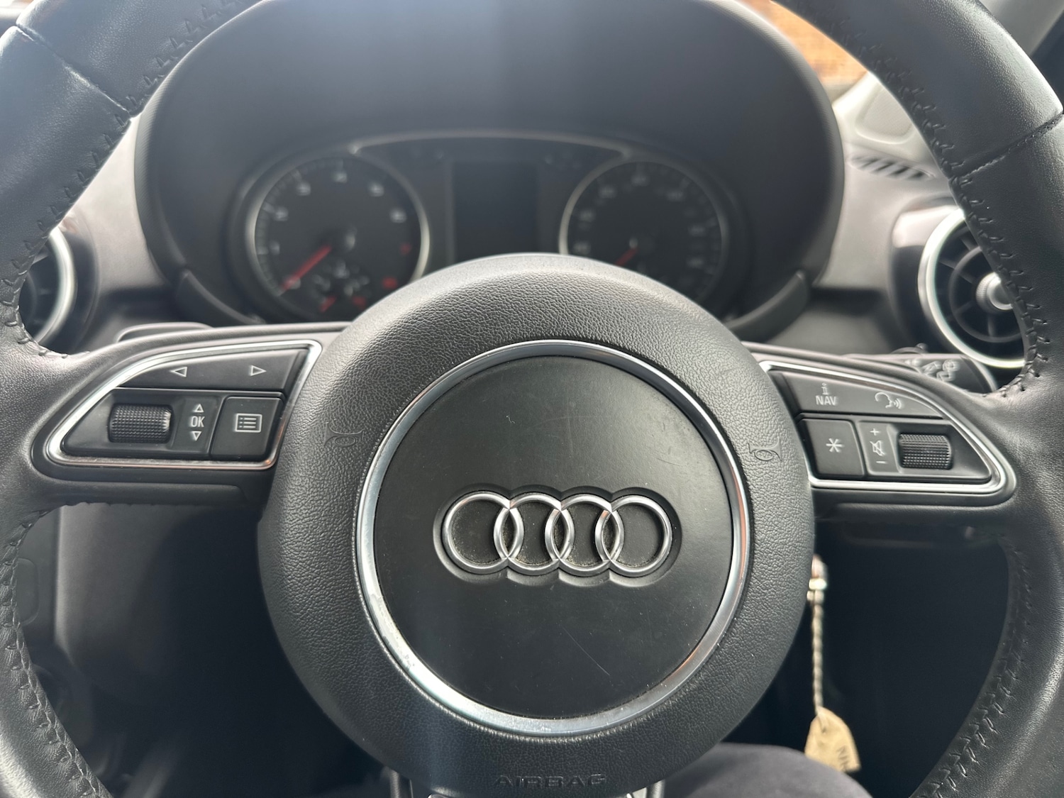 Used Audi A1 2013 for sale - 77629450: Photo 12