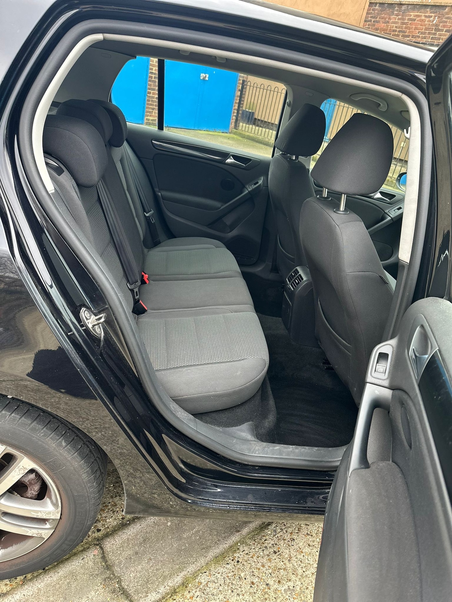 Used Volkswagen Golf 2009 for sale - 77632547: Photo 11