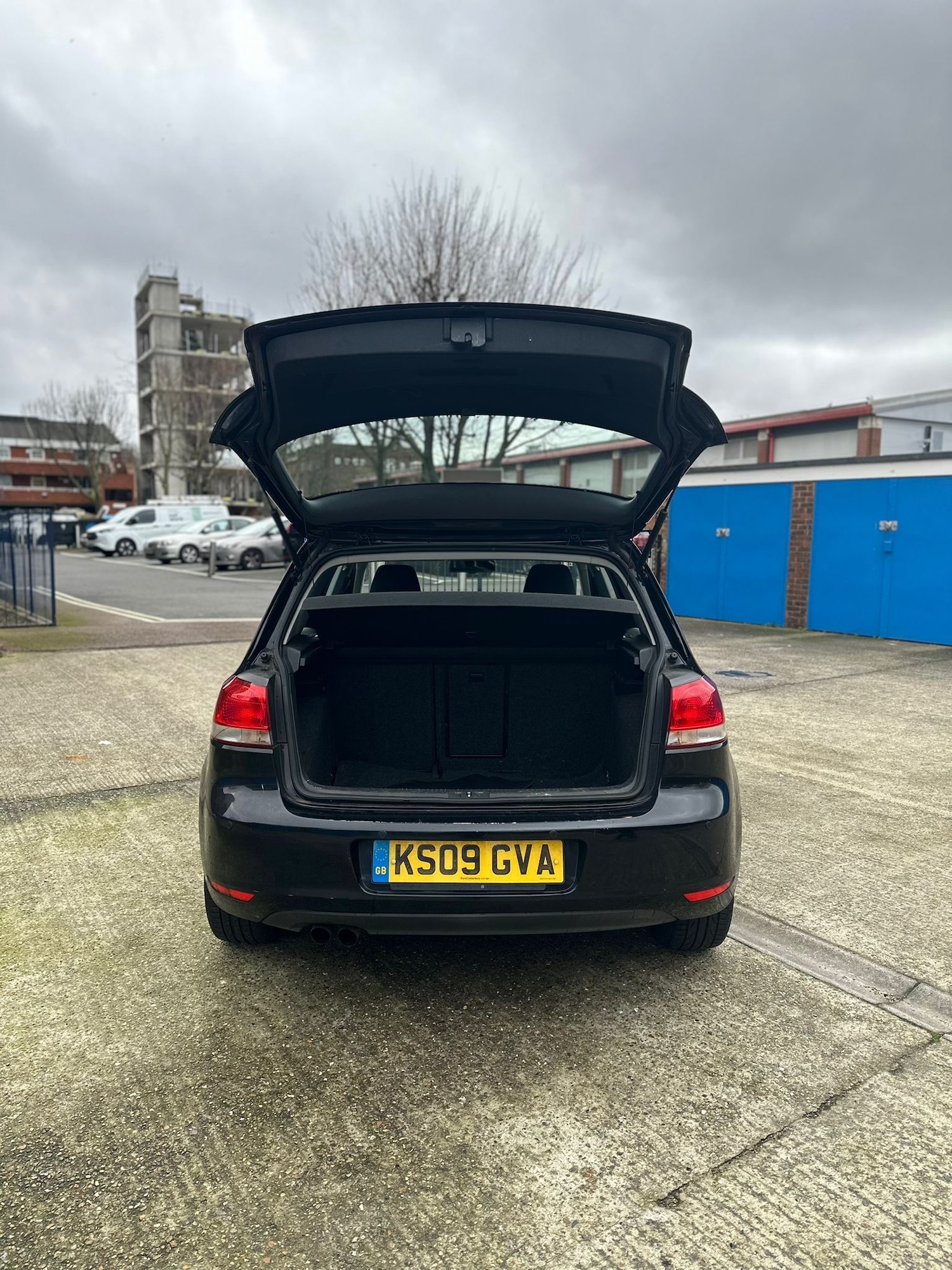 Used Volkswagen Golf 2009 for sale - 77632547: Photo 9