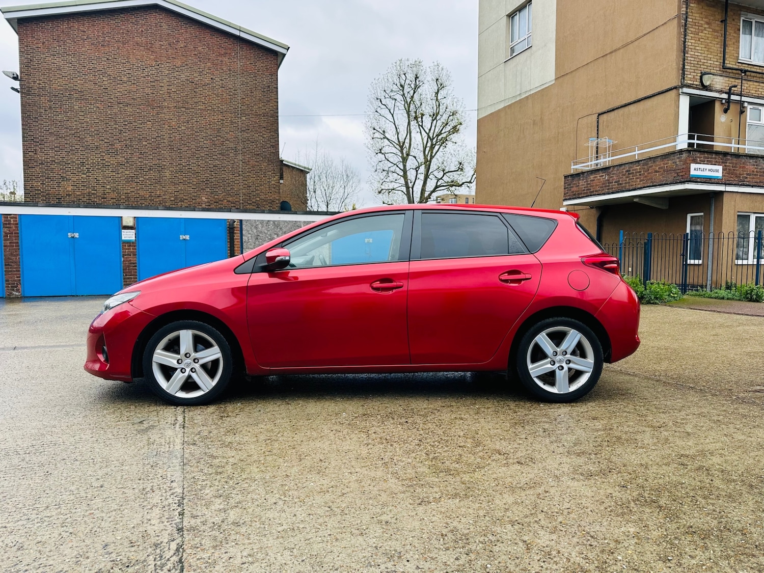Used Toyota Auris 2013 for sale - 76725527: Photo 6
