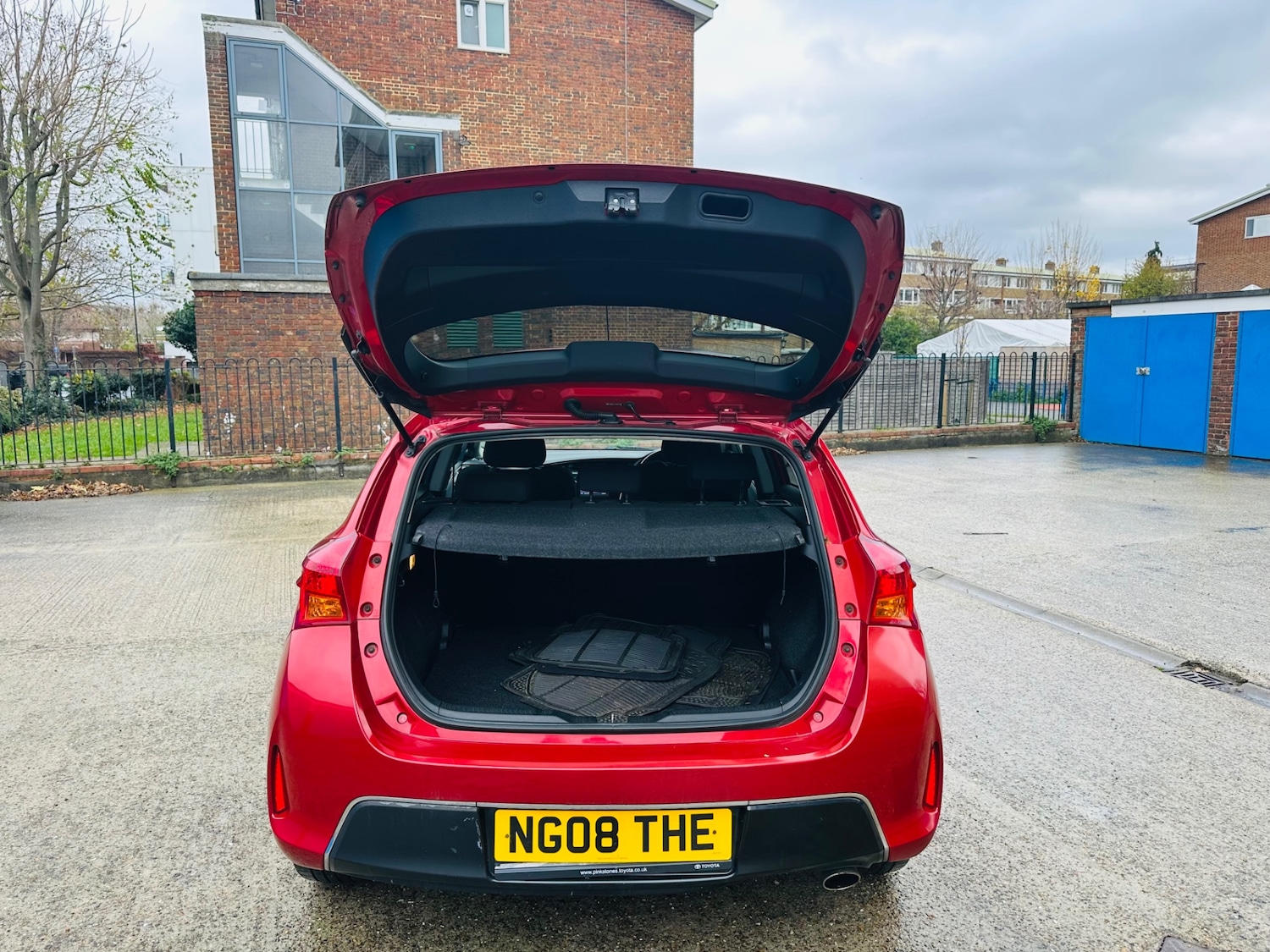 Used Toyota Auris 2013 for sale - 76725527: Photo 8