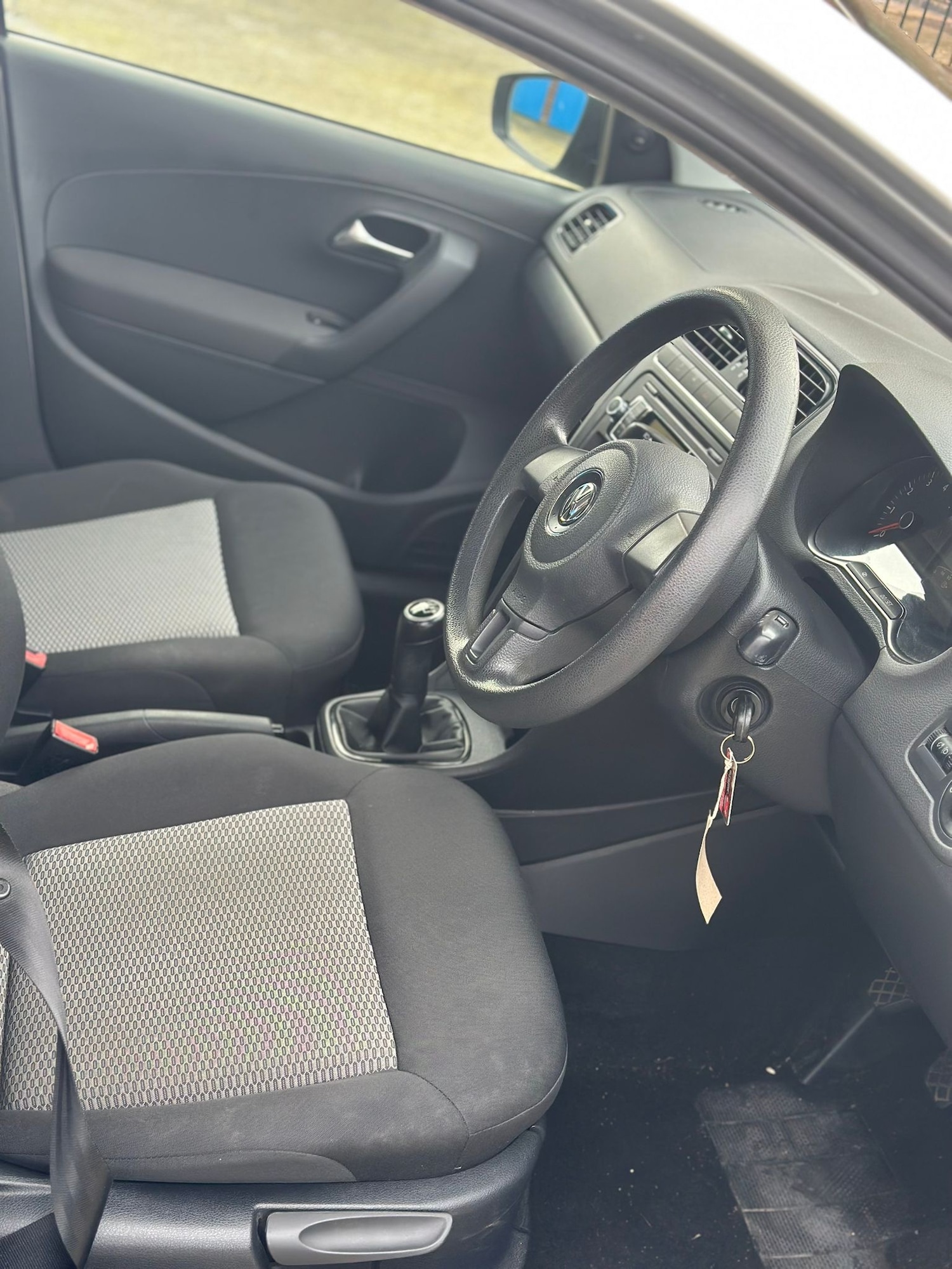 Used Volkswagen Polo 2010 for sale - 77632540: Photo 10