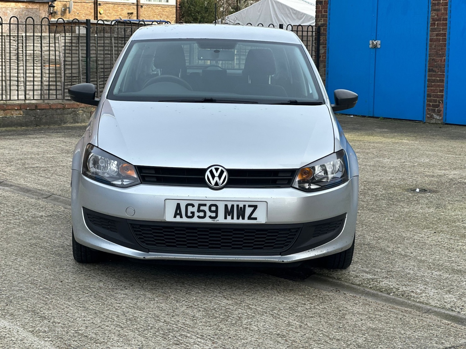 Used Volkswagen Polo 2010 for sale - 77632540: Photo 3