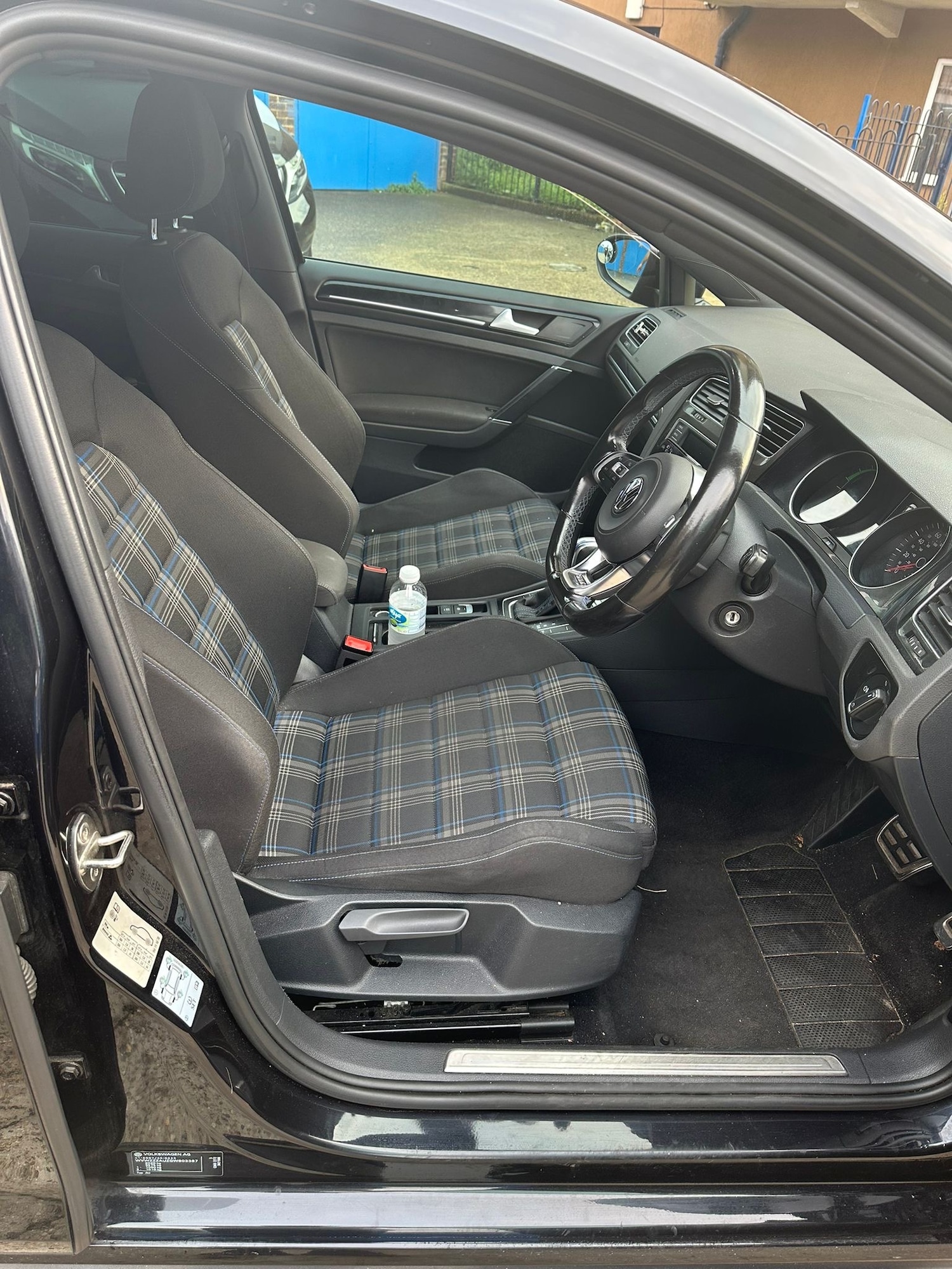 Used Volkswagen Golf 2015 for sale - 77792960: Photo 10