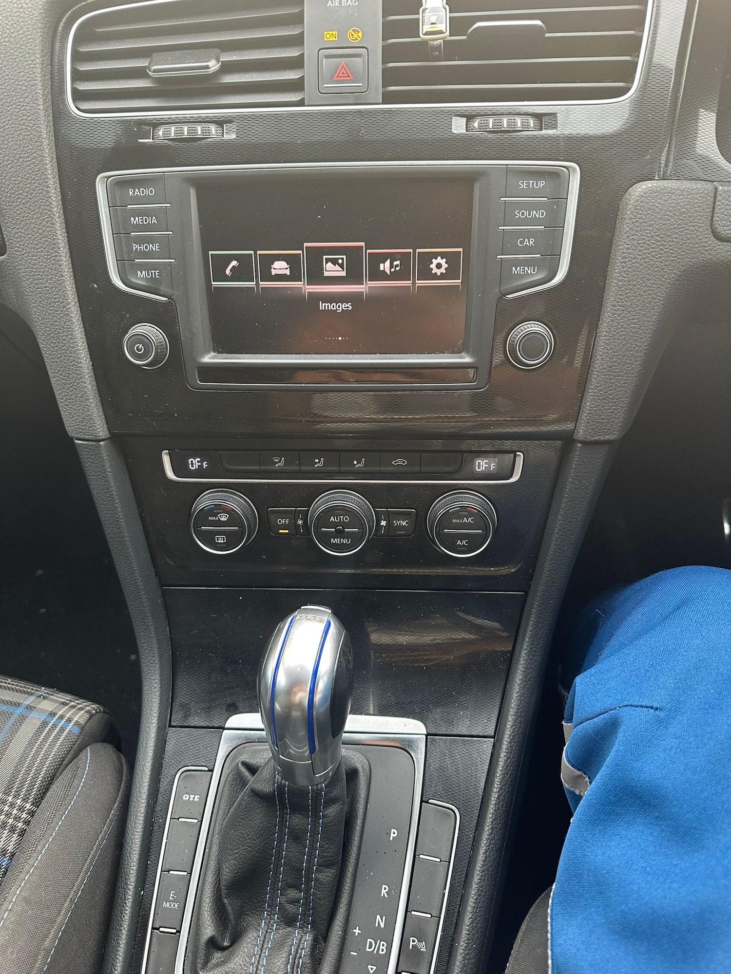 Used Volkswagen Golf 2015 for sale - 77792960: Photo 15