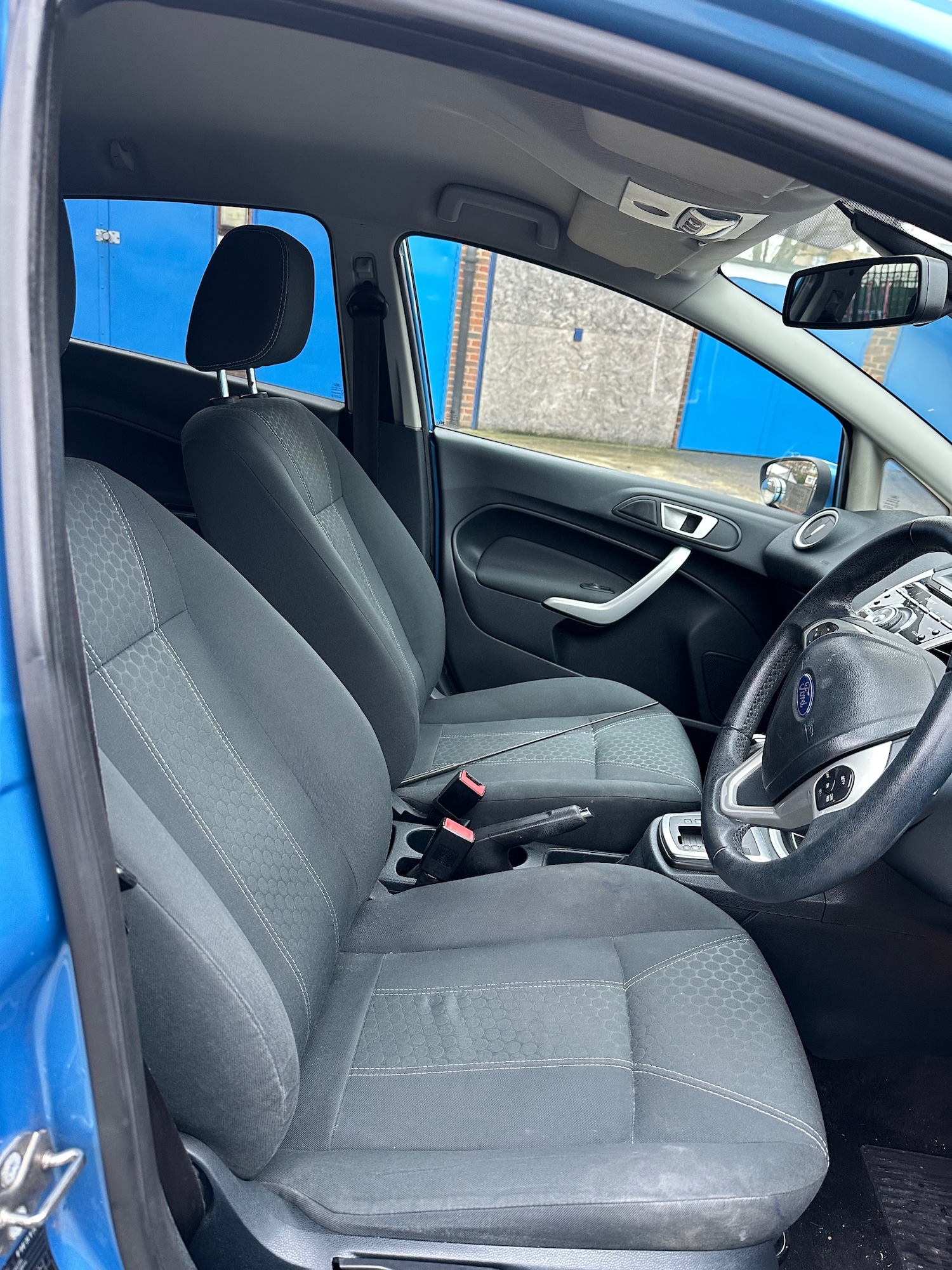 Used Ford Fiesta 2011 for sale - 76725548: Photo 10