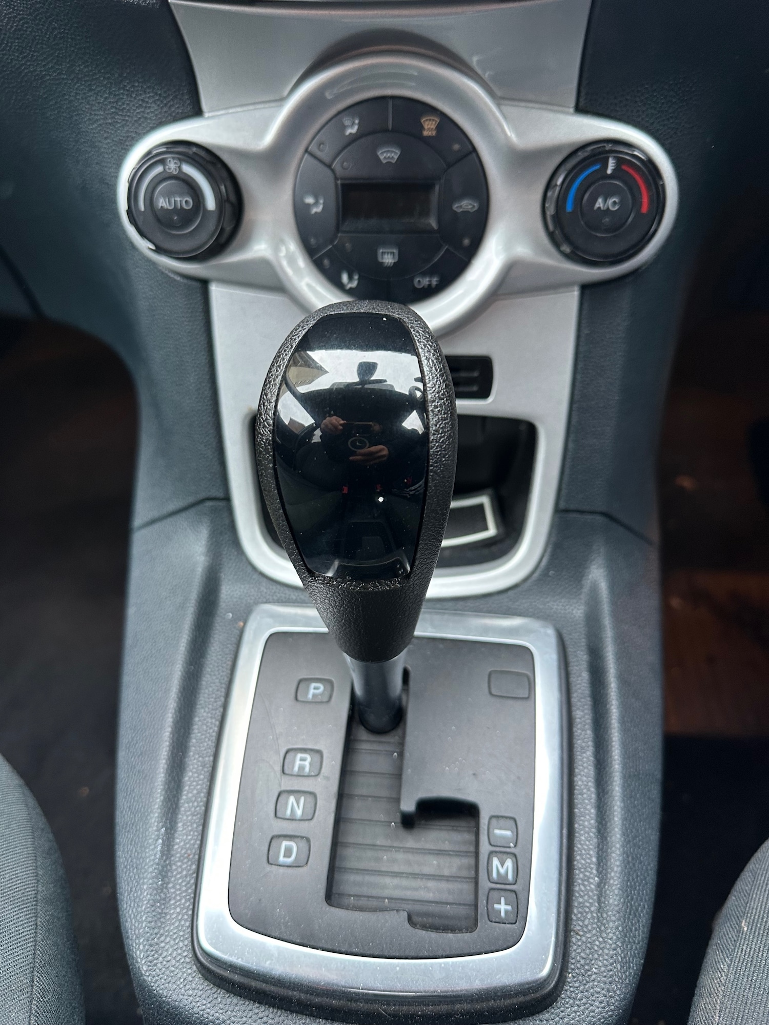 Used Ford Fiesta 2011 for sale - 76725548: Photo 15