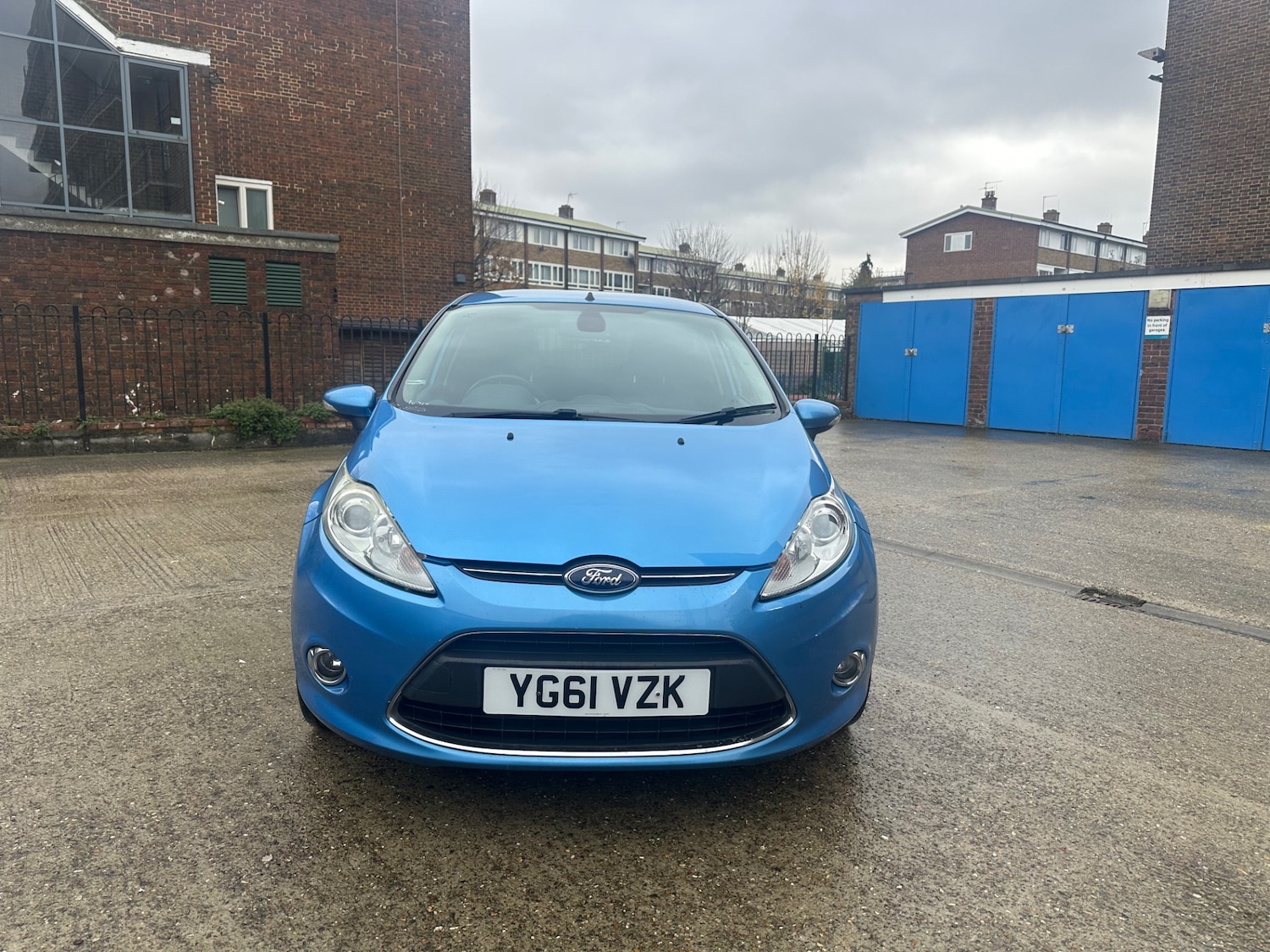 Used Ford Fiesta 2011 for sale - 76725548: Photo 3