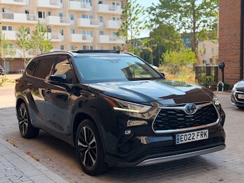 Used Toyota Highlander 2022 for sale - 79205255: Photo