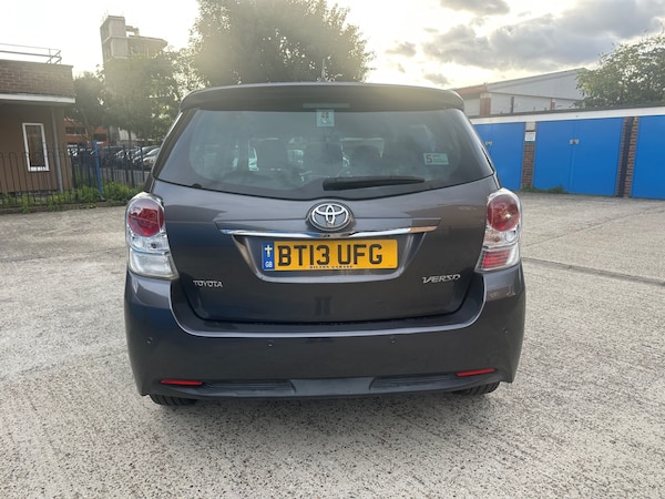 Used Toyota Verso 2013 for sale - 76213787: Photo 8