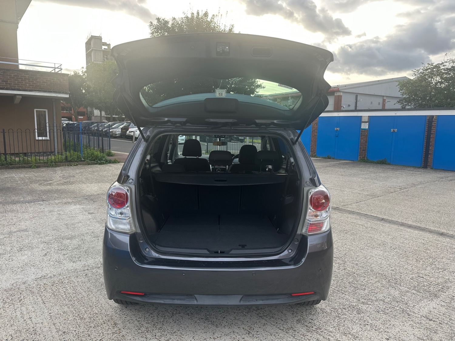 Used Toyota Verso 2013 for sale - 76213787: Photo 9