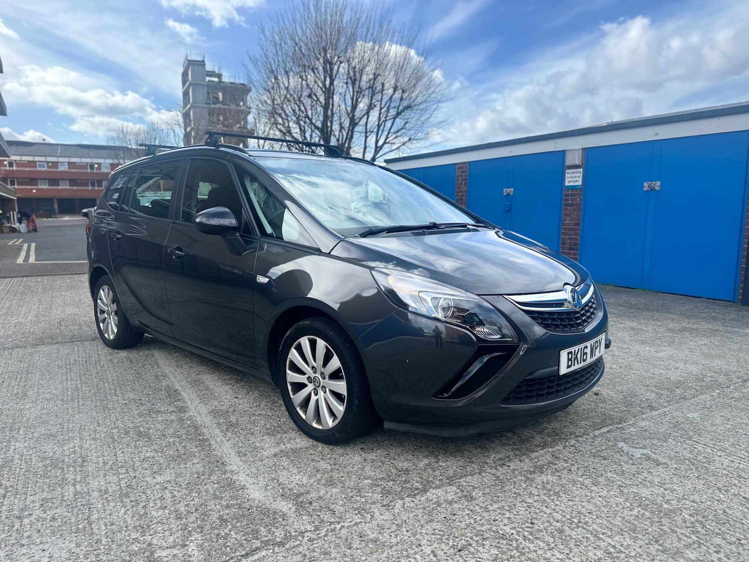 Used Vauxhall Zafira 2016 for sale - 77889983: Photo 2