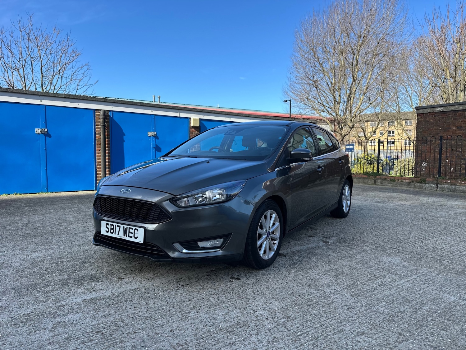 Used Ford Focus 2017 for sale - 77890081: Photo 2