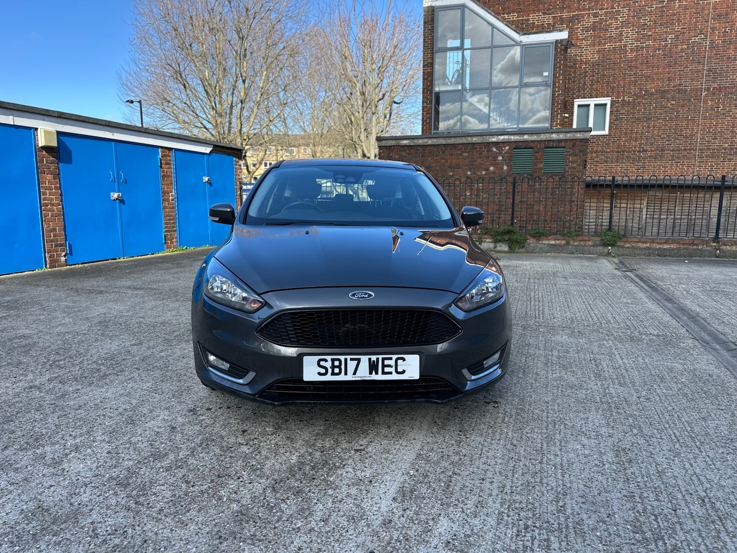 Used Ford Focus 2017 for sale - 77890081: Photo 5