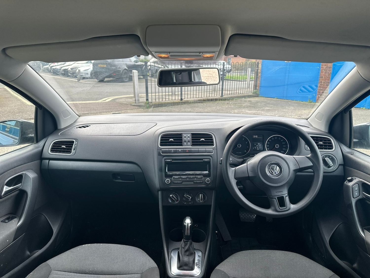 Used Volkswagen Polo 2011 for sale - 77807442: Photo 11