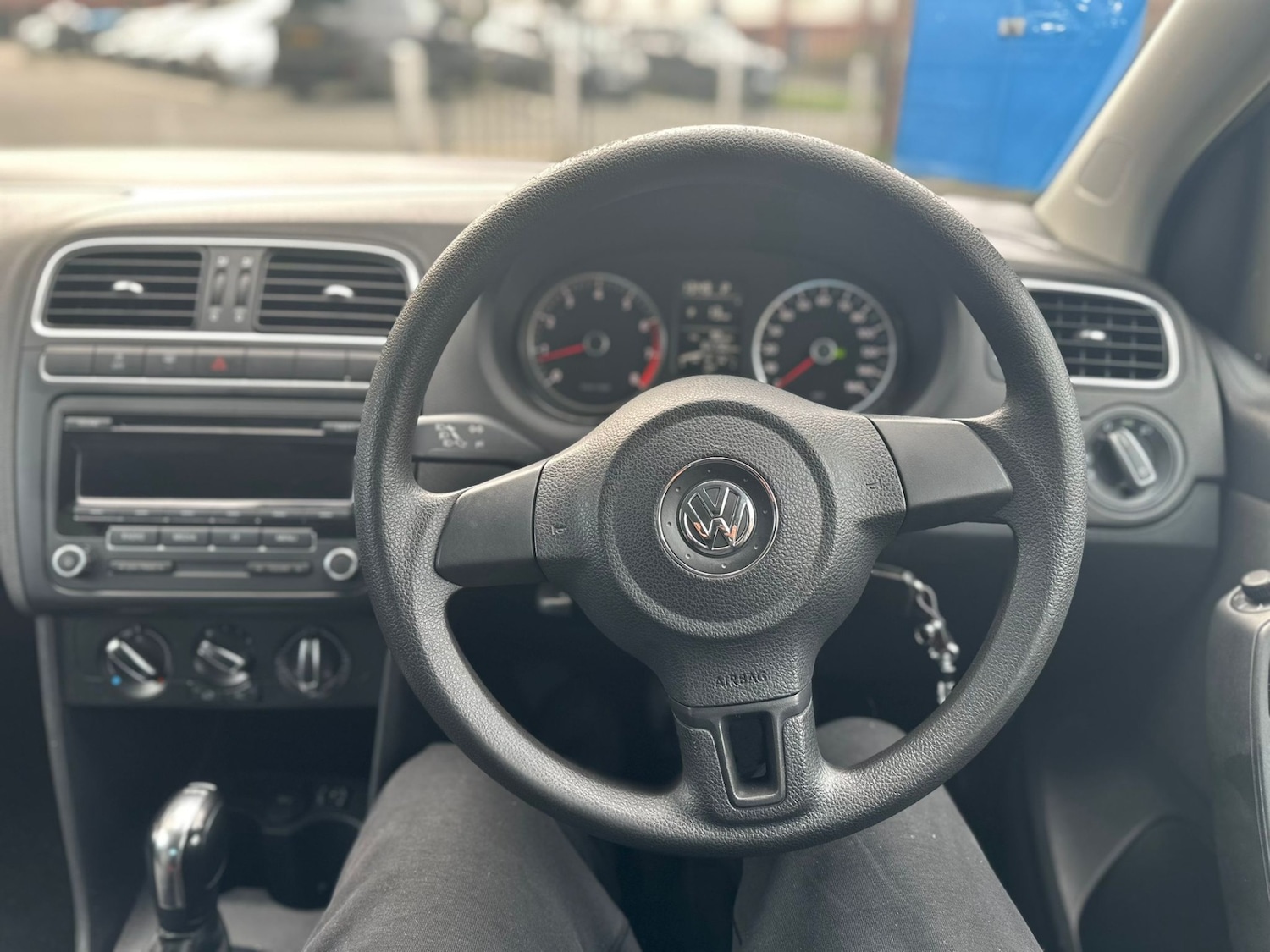 Used Volkswagen Polo 2011 for sale - 77807442: Photo 12