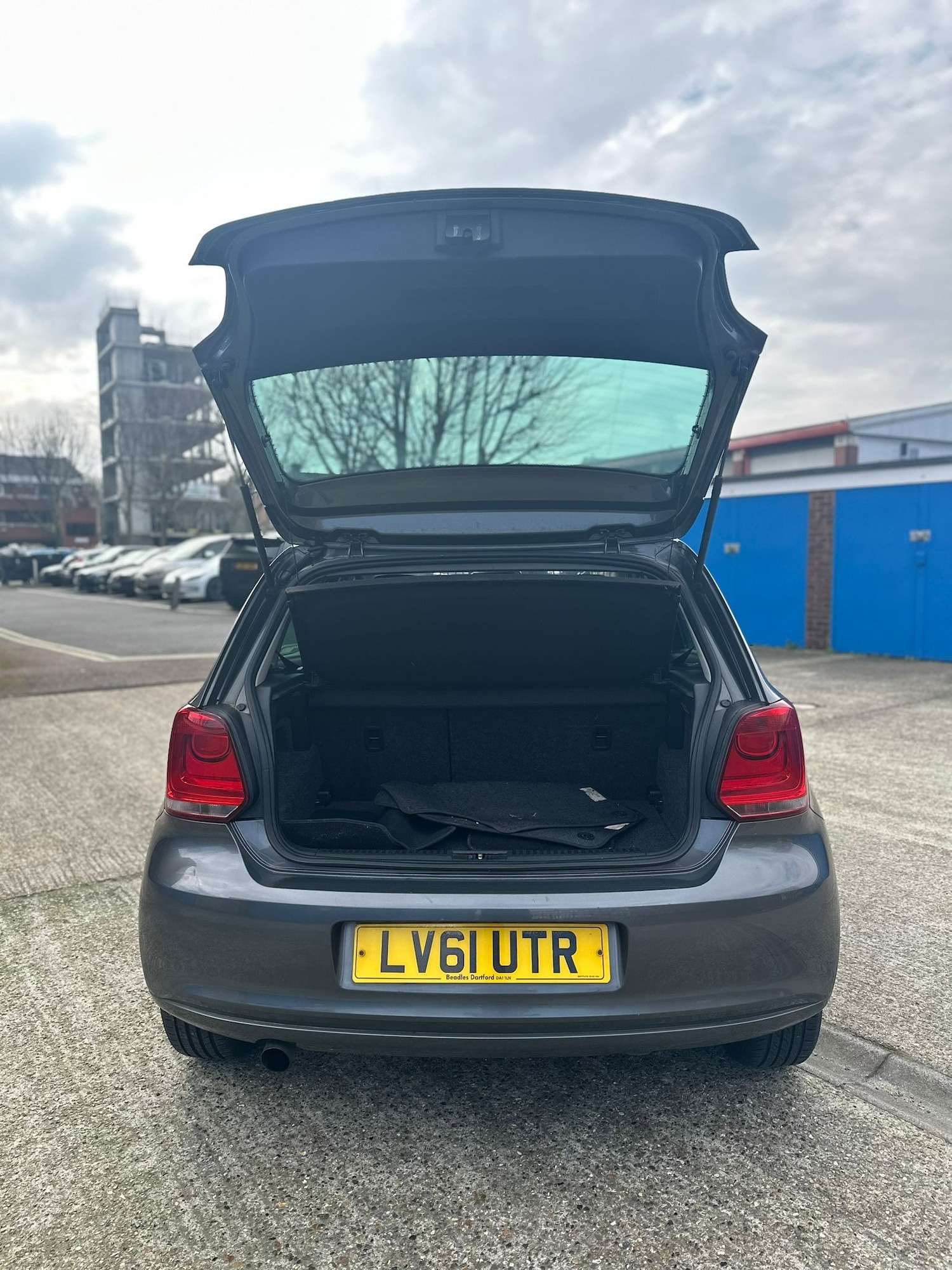 Used Volkswagen Polo 2011 for sale - 77807442: Photo 7