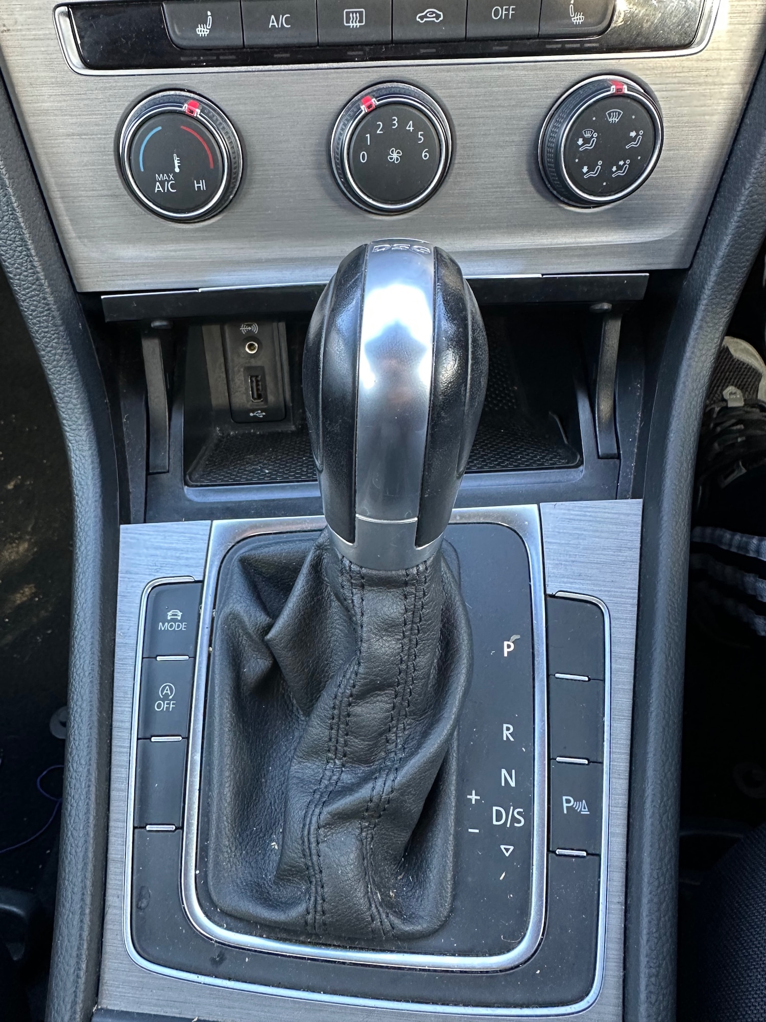 Used Volkswagen Golf 2017 for sale - 76440275: Photo 17