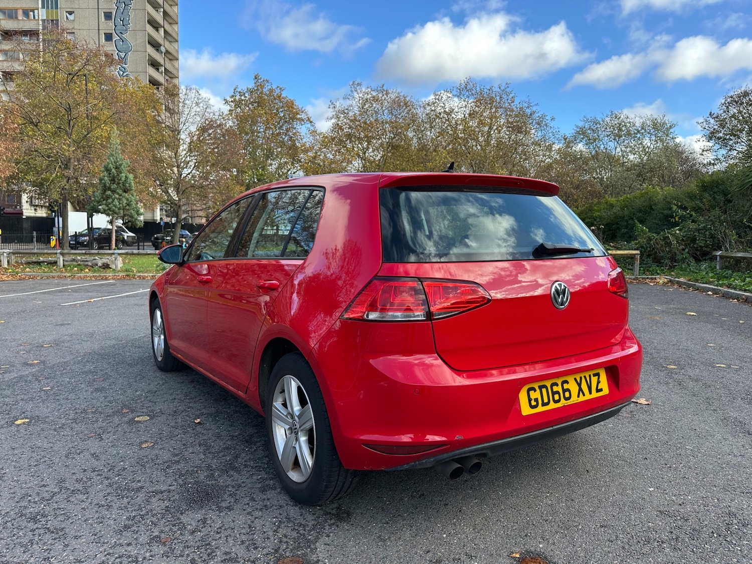 Used Volkswagen Golf 2017 for sale - 76440275: Photo 5