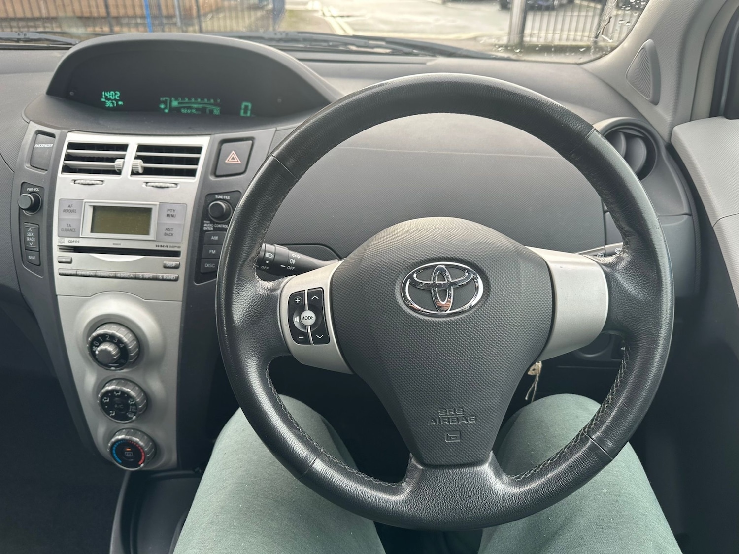 Used Toyota Yaris 2007 for sale - 77789241: Photo 13