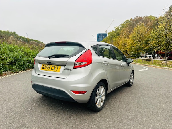 Used Ford Fiesta 2009 for sale - 76266194: Photo 6