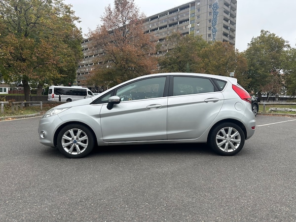 Used Ford Fiesta 2009 for sale - 76266194: Photo 7