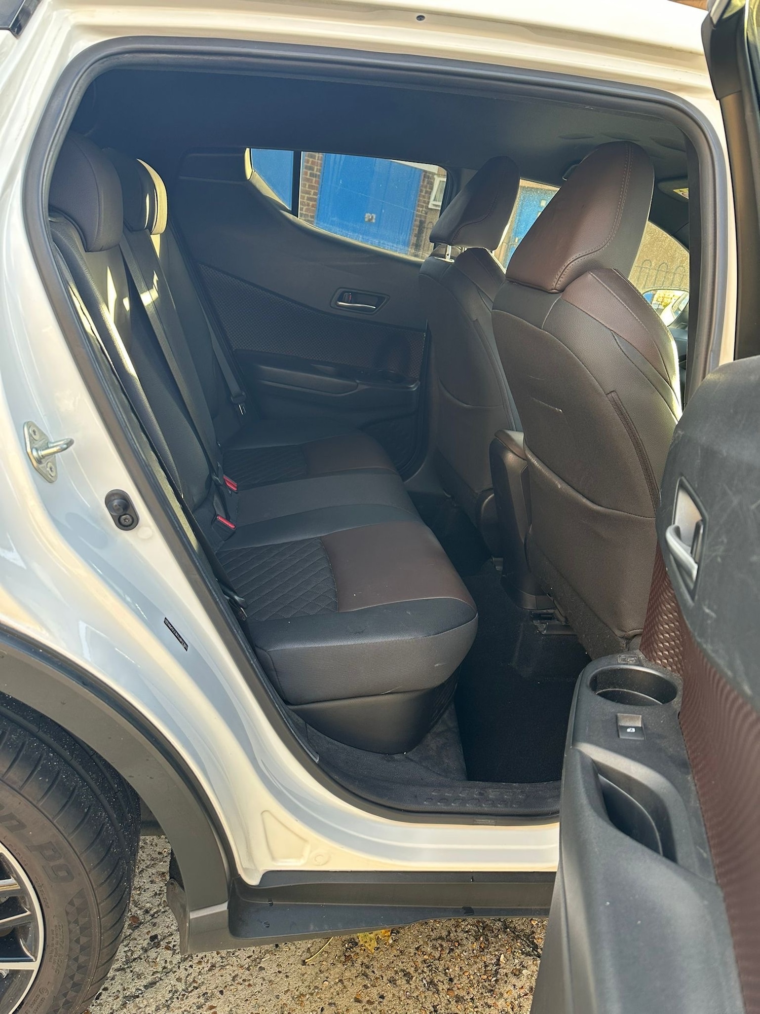 Used Toyota C-HR 2018 for sale - 76670834: Photo 12