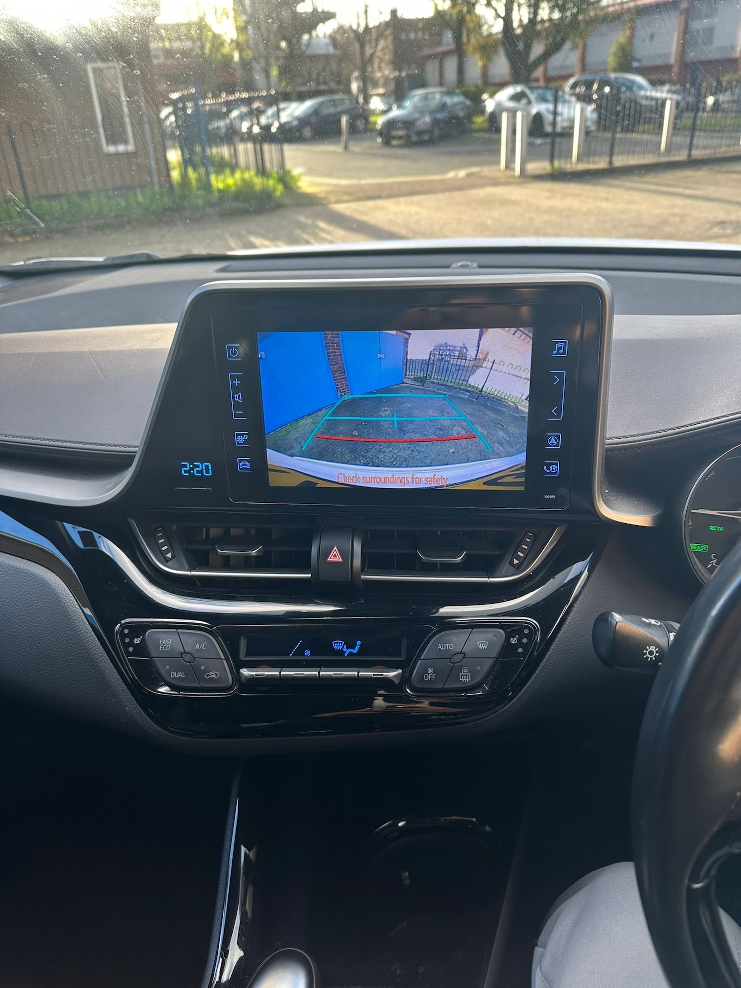 Used Toyota C-HR 2018 for sale - 76670834: Photo 14