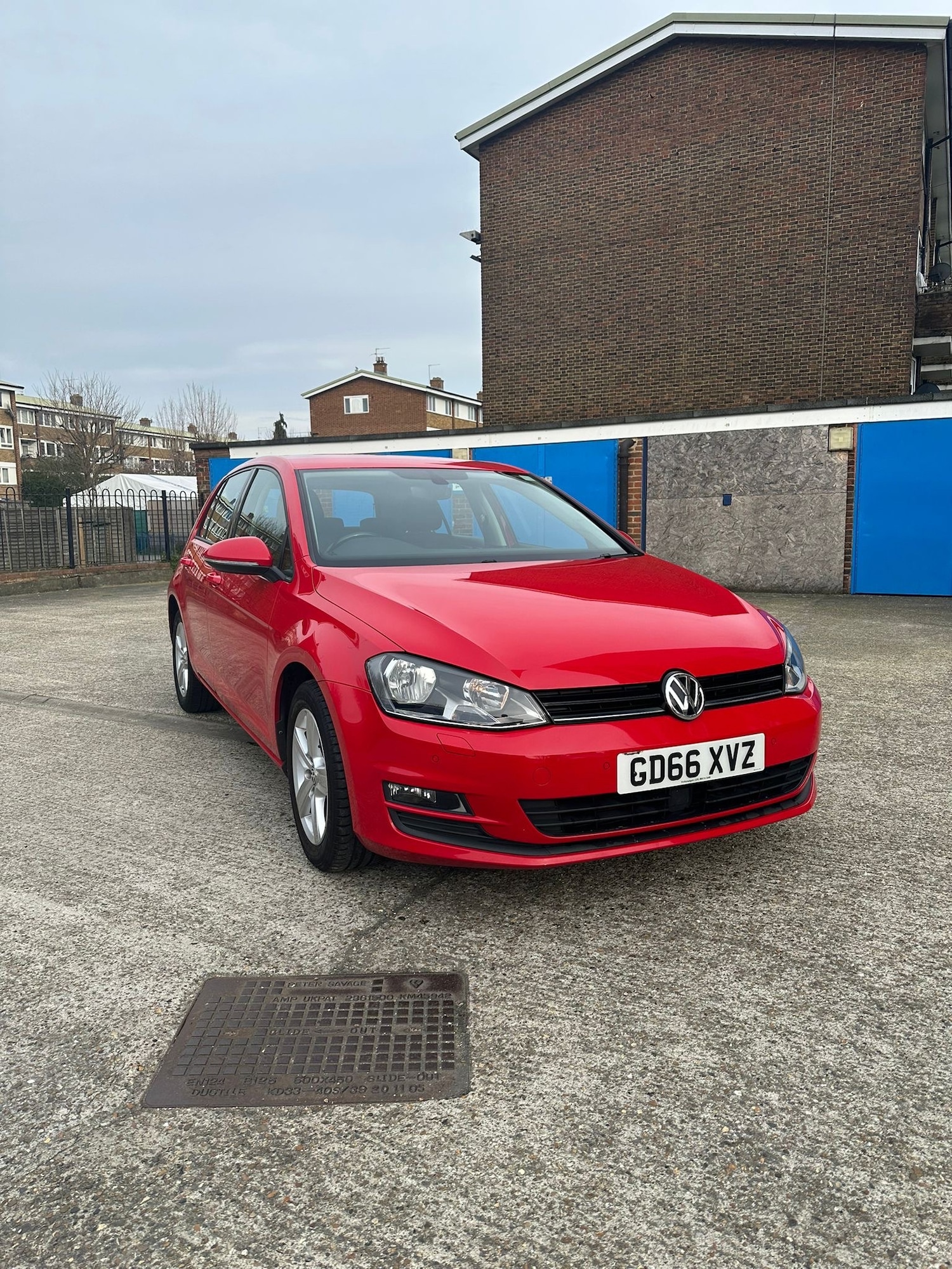 Used Volkswagen Golf 2017 for sale - 77983445: Photo 2