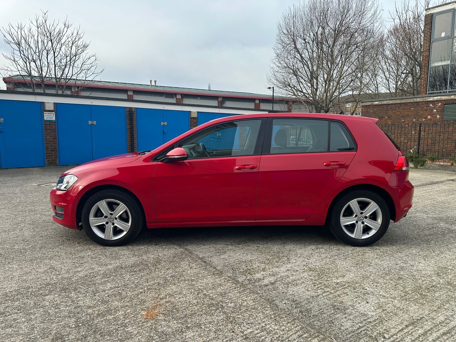 Used Volkswagen Golf 2017 for sale - 77983445: Photo 7