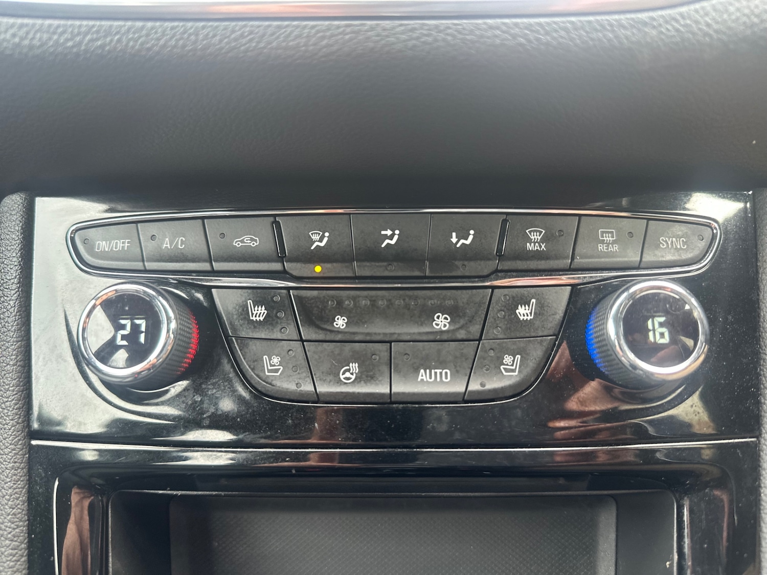 Used Vauxhall Astra 2019 for sale - 77846082: Photo 17