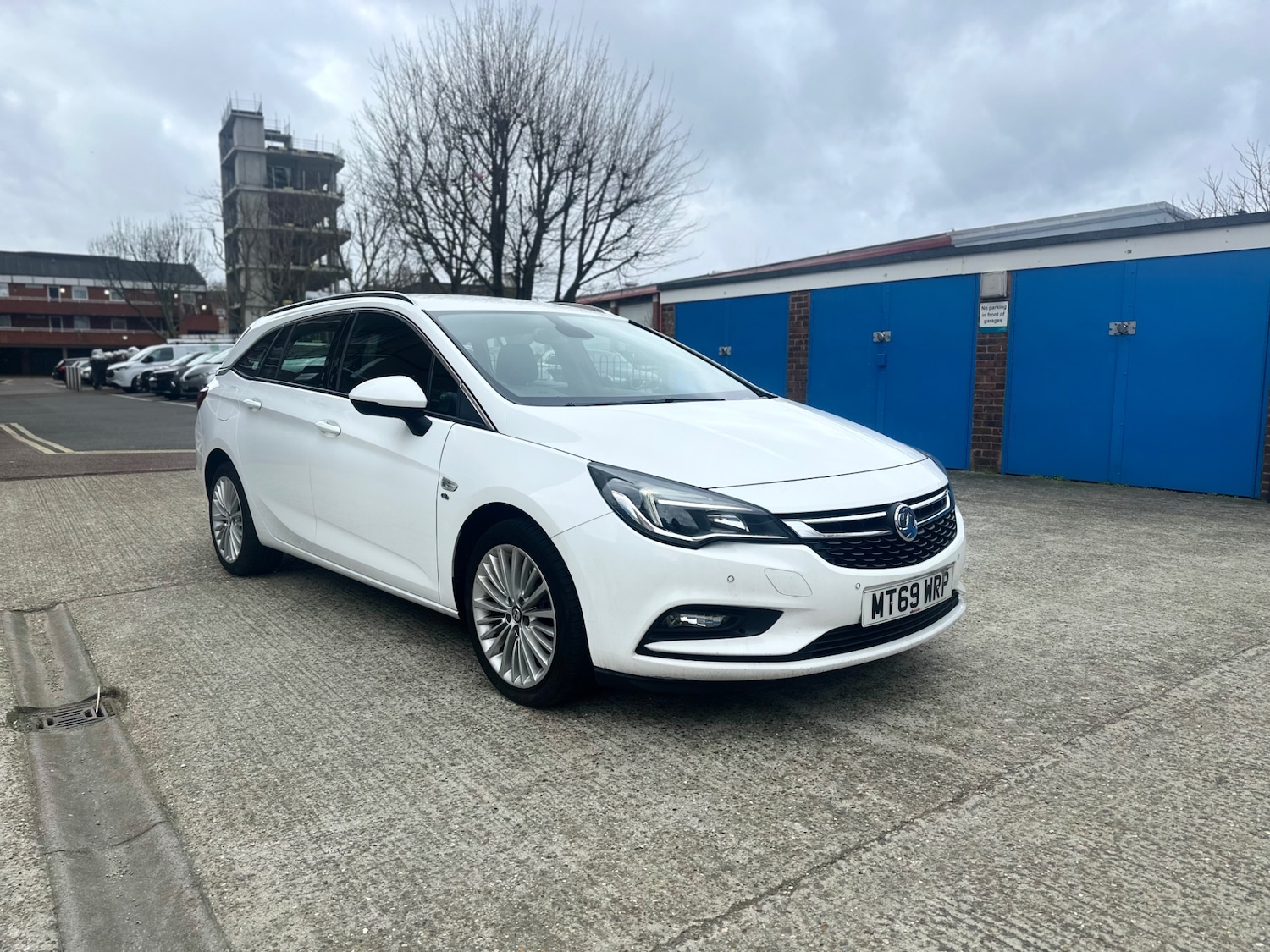 Used Vauxhall Astra 2019 for sale - 77846082: Photo 2