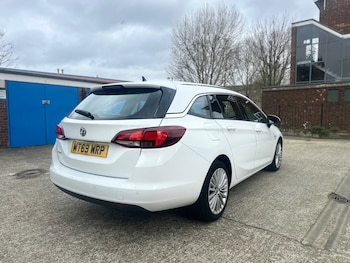 Used Vauxhall Astra 2019 for sale - 77846082: Photo