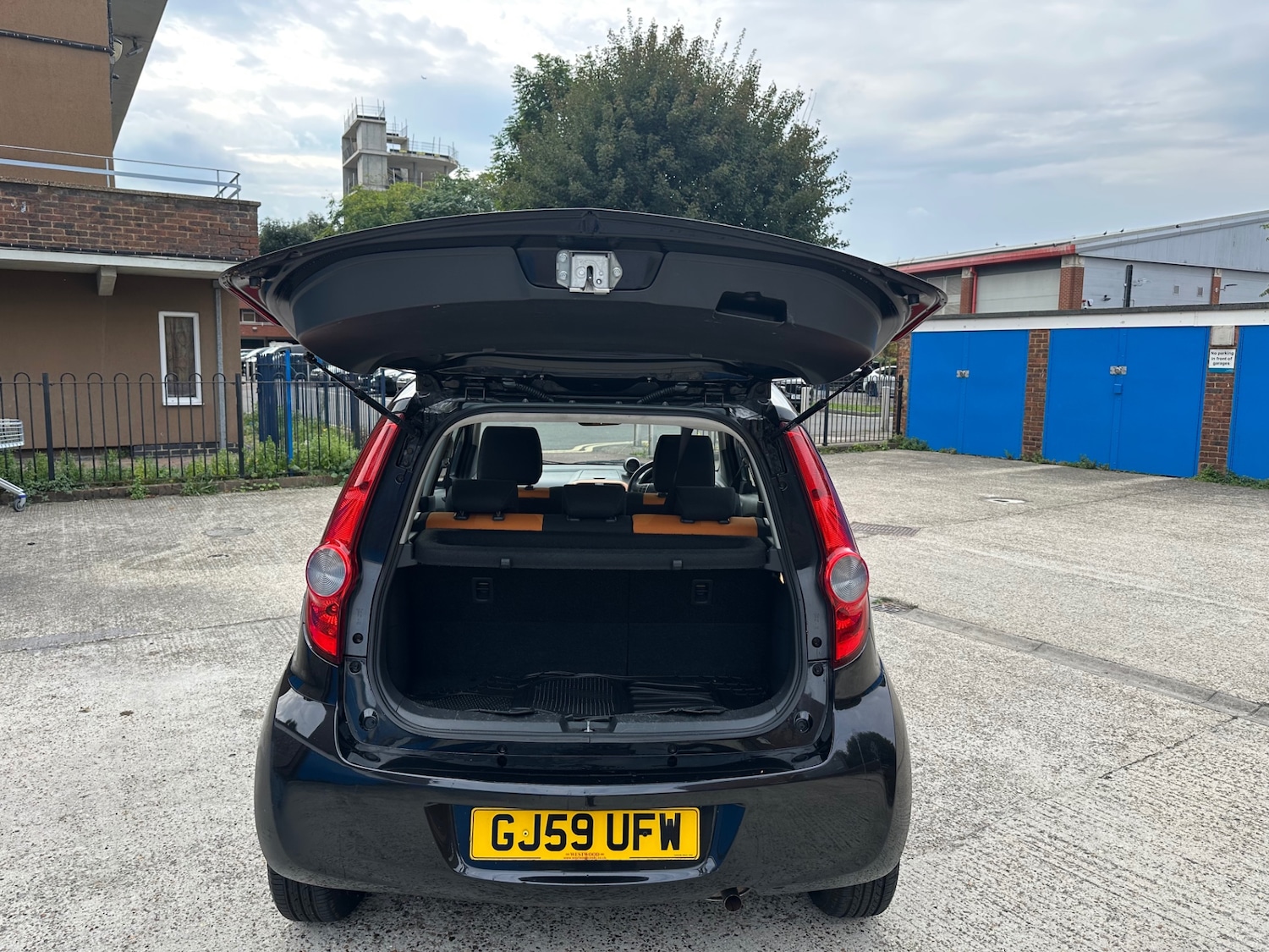 Used Vauxhall Agila 2009 for sale - 76144154: Photo 9