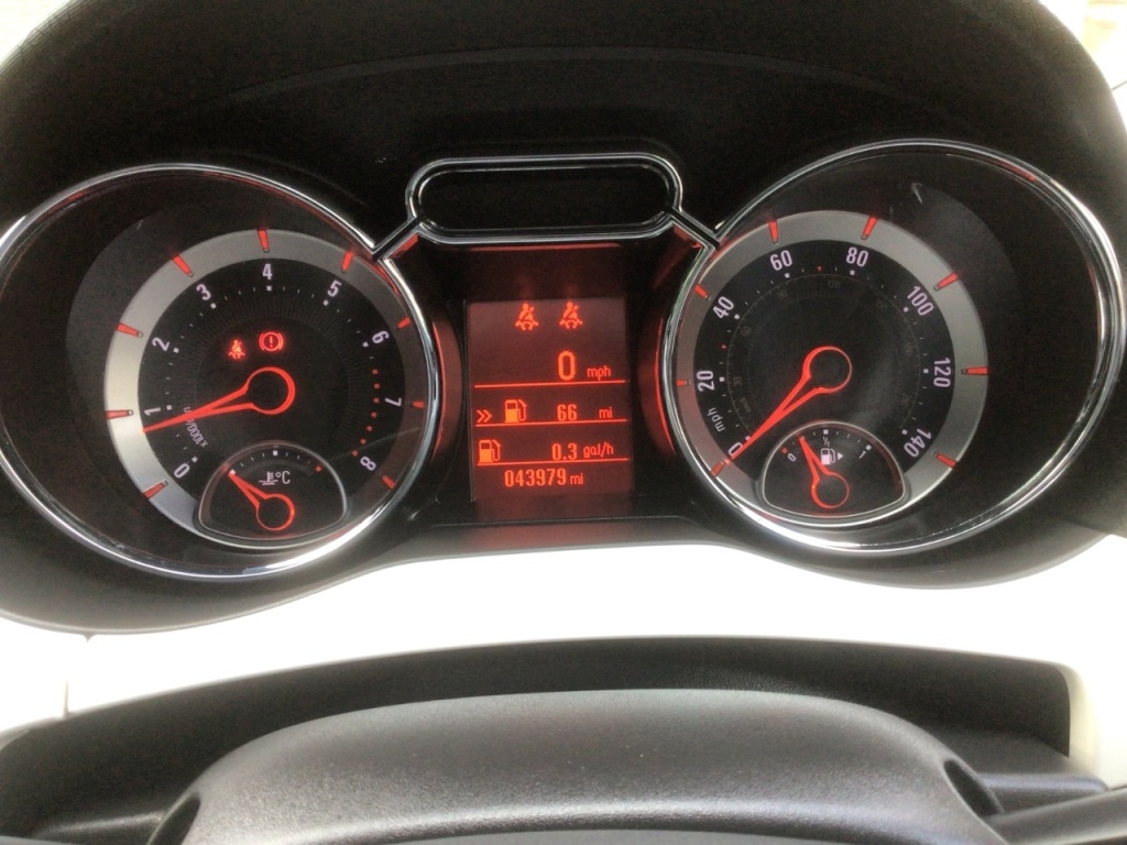 Used Vauxhall ADAM 2014 for sale - 77312957: Photo 15