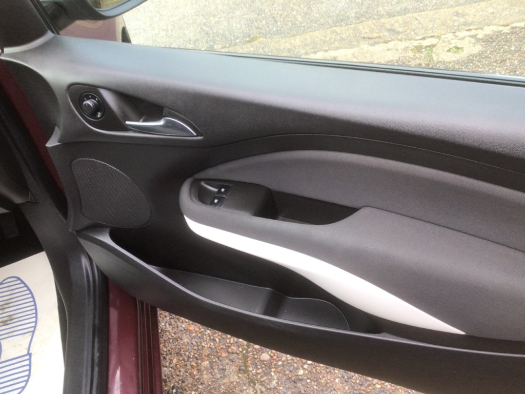 Used Vauxhall ADAM 2014 for sale - 77312957: Photo 26