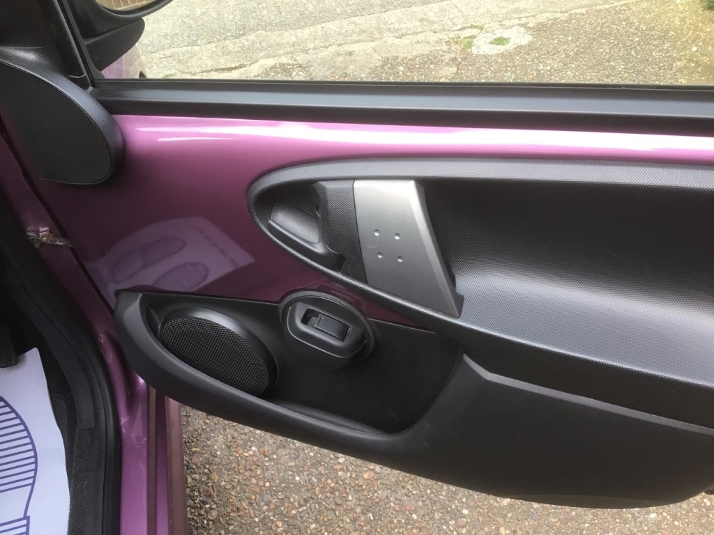 Used Peugeot 107 2013 for sale - 77976047: Photo 24