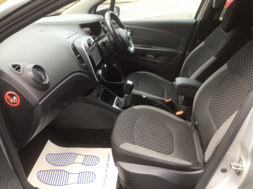 Used Renault Captur 2018 for sale - 77520192: Photo 28