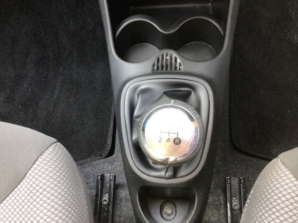Used Toyota AYGO 2013 for sale - 76132019: Photo 19