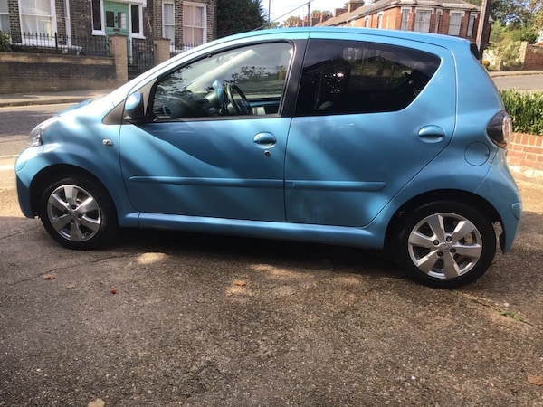 Used Toyota AYGO 2013 for sale - 76132019: Photo 9