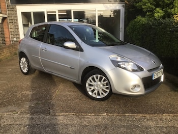 Renault Clio feature image