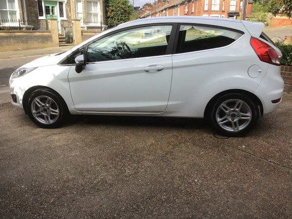 Used Ford Fiesta 2014 for sale - 76312852: Photo 10