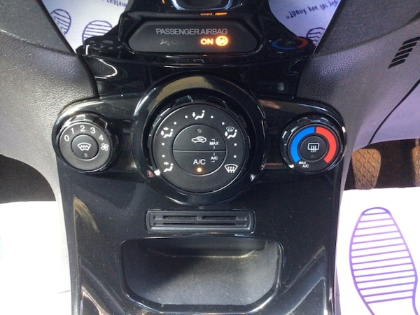 Used Ford Fiesta 2014 for sale - 76312852: Photo 19