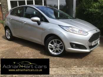 2015 - 1.25 82 Zetec 5dr