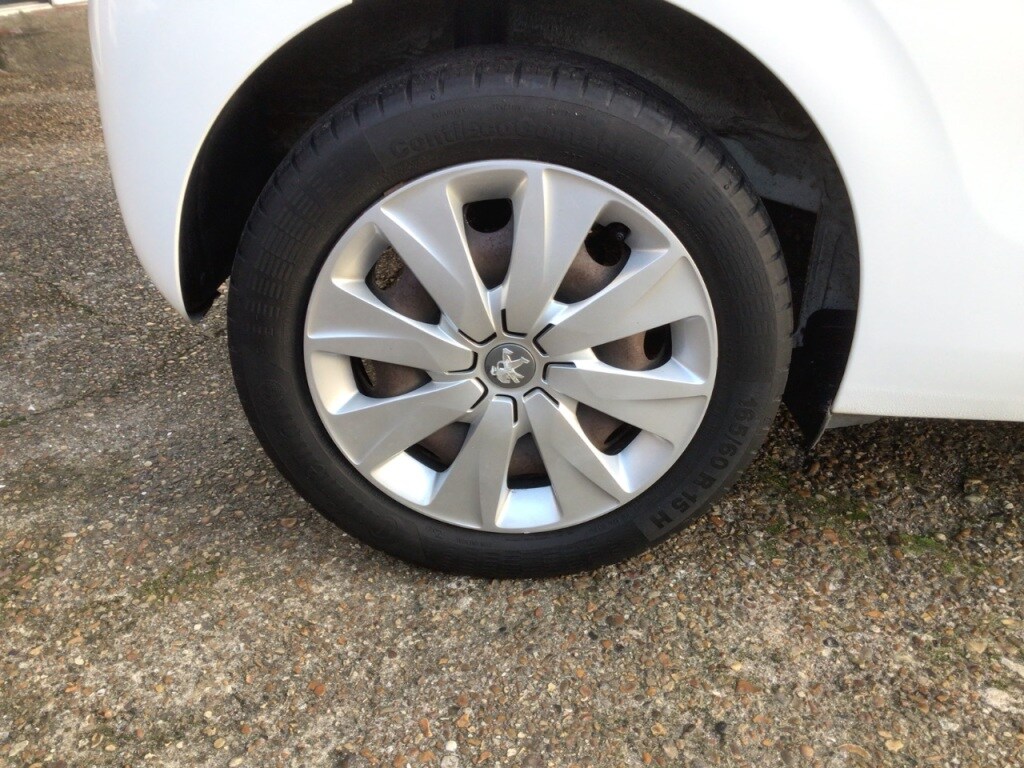 Used Peugeot 108 2015 for sale - 76847970: Photo 26