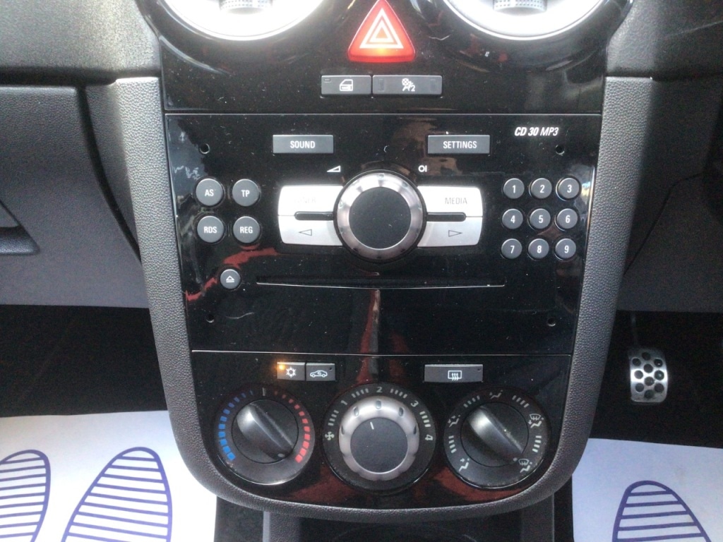 Used Vauxhall Corsa 2014 for sale - 77636597: Photo 19