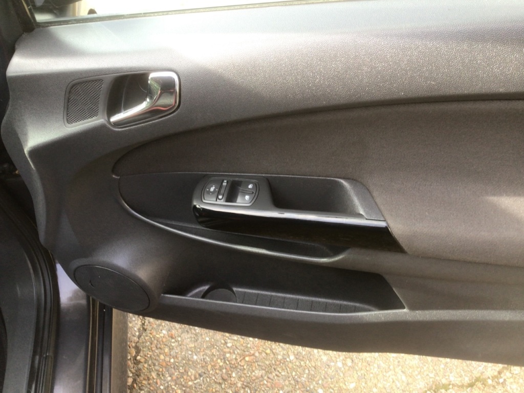 Used Vauxhall Corsa 2014 for sale - 77636597: Photo 23