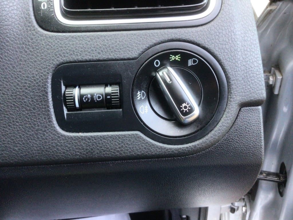 Used Volkswagen Polo 2013 for sale - 77312951: Photo 16