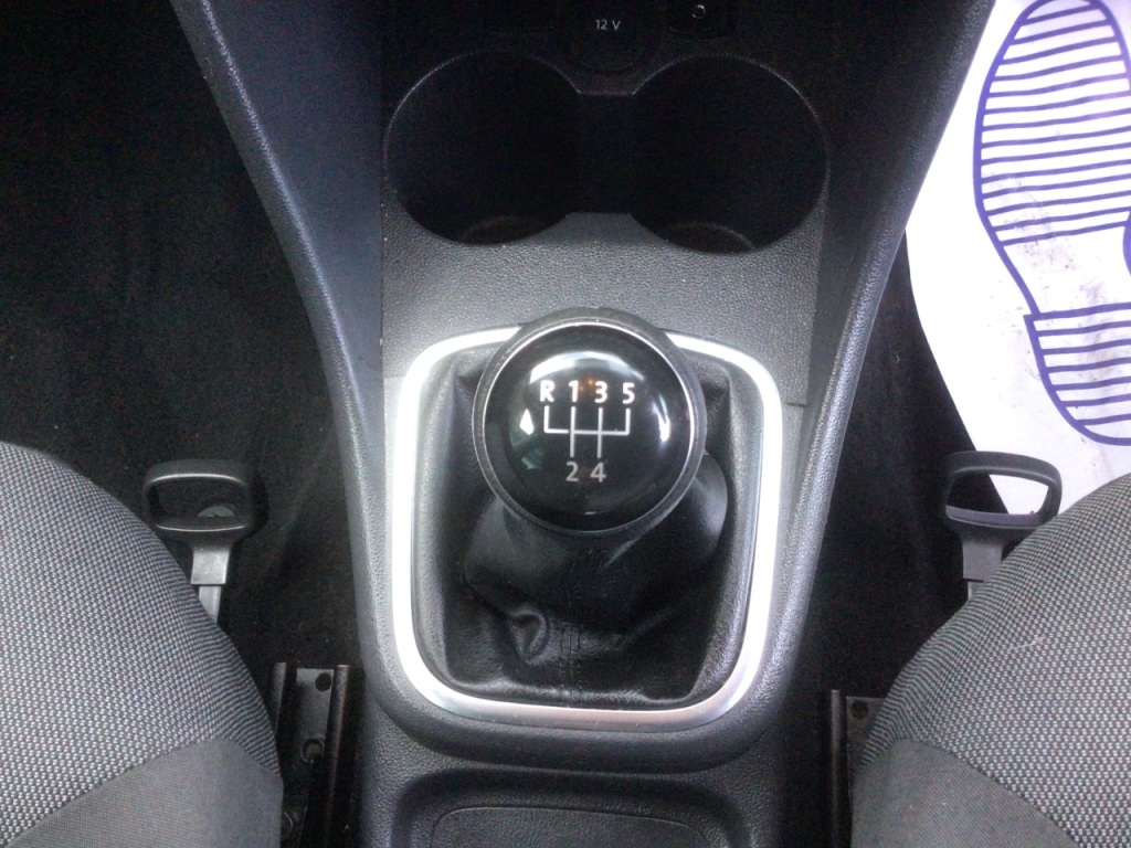 Used Volkswagen Polo 2013 for sale - 77312951: Photo 22