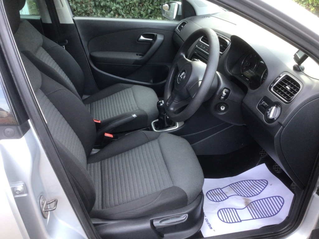 Used Volkswagen Polo 2013 for sale - 77312951: Photo 24